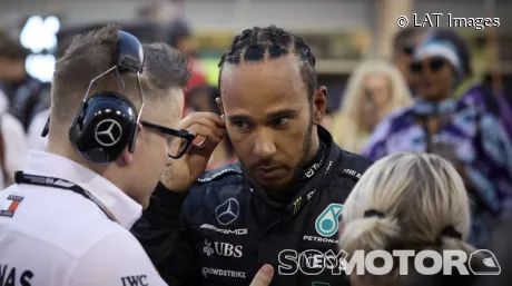 Lewis Hamilton en Baréin.