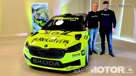 Skoda presenta el nuevo Fabia RS Rally2 de 'Cohete' Suárez para el S-CER 2023 - SoyMotor.com