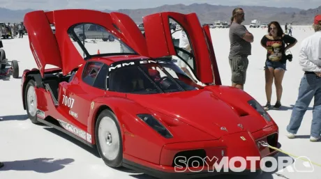 El Ferrari Enzo de Richard Losee, preparado para lograr el récord - SoyMotor.com