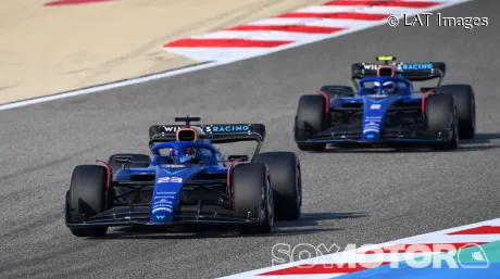 Alexander Albon y Logan Sargeant en Baréin