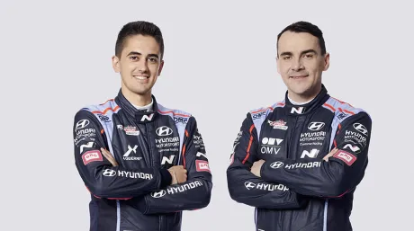 Azcona optará al TCR World Tour de la mano de Hyundai - SoyMotor.com