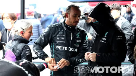 Lewis Hamilton y Angela Cullen en Suzuka