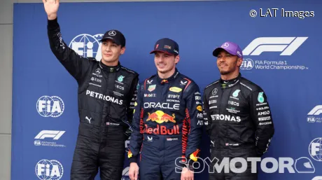 Lewis Hamilton, George Russell y Max Verstappen en Australia