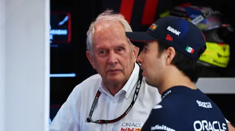 Marko: "Pérez es fuerte en algunos circuitos urbanos, pero Verstappen dio una lección en Miami" - SoyMotor.com