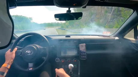 Fallo de motor de un Toyota GR86 durante un track-day - SoyMotor.com