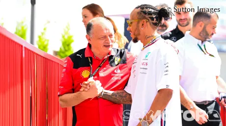 Ferrari no ha hablado con Hamilton, confirma Vasseur - SoyMotor.com
