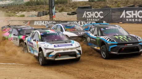 Los coches de competición más salvajes, los FC1-X del Nitrocross americano, se ponen en marcha - SoyMotor.com