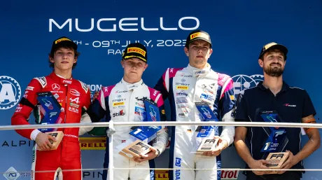 FRECA: Stenshorne bate a Antonelli en la primera carrera de Mugello y aumenta su ventaja  - SoyMotor.com