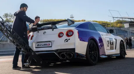 Nissan GT-R Nismo GT3 durante el rodaje de la película - SoyMotor.com