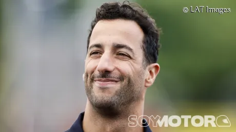 OFICIAL: Ricciardo vuelve a AlphaTauri como sustituto de Nyck de Vries - SoyMotor.com