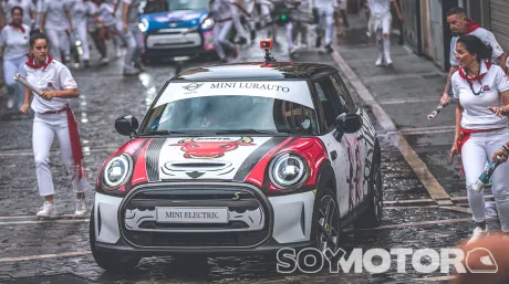 Encierro de Mini en Pamplona - SoyMotor.com