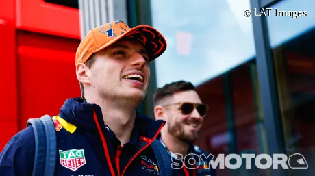 Red Bull tiene "algunas mejoras" para mantenerse arriba, apunta Verstappen - SoyMotor.com