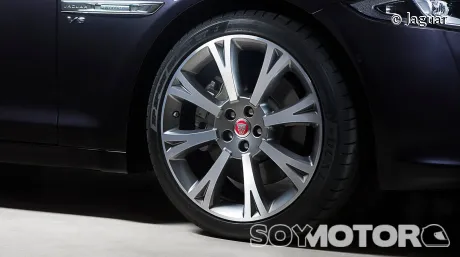 Jaguar lanzará un sedán eléctrico como reemplazo indirecto del XJ - SoyMotor.com
