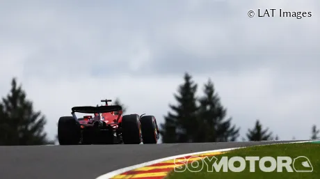 Leclerc aún no ha hablado con Ferrari sobre la renovación: "Será al final de la temporada" - SoyMotor.com