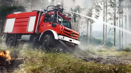 Mercedes Unimog de bomberos - SoyMotor.com