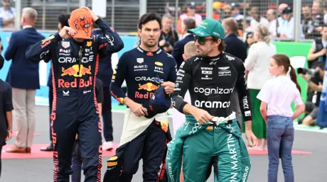 Alonso, Pérez y Verstappen