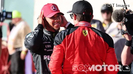 Lewis Hamilton y Charles Leclerc en Austin