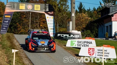 Neuville bate a Rovanperä y lidera el 'Shakedown' del Rally de Europa Central - SoyMotor.com