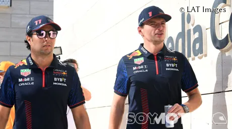 Max Verstappen y Sergio Pérez en Catar