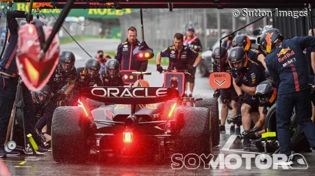 Red Bull rechaza los 'pit-stops' obligatorios: "No tiene sentido" - SoyMotor.com