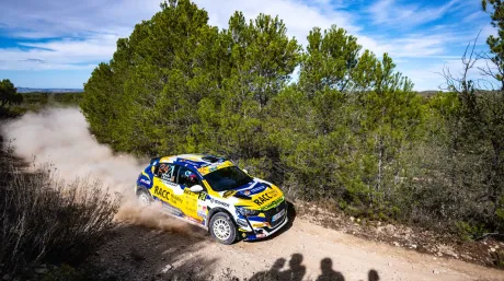 Sergi Pérez y Lorena Romero, campeones de la Peugeot Rally Cup Ibérica - SoyMotor.com