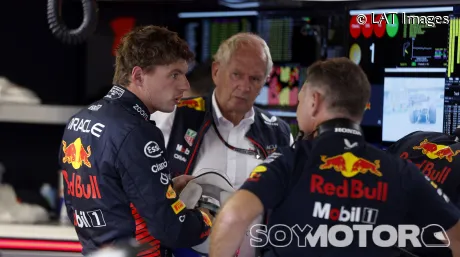 Max Verstappen y Helmut Marko en Monza