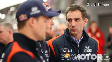 Abiteboul quiere que Hyundai sea "el Red Bull del WRC" y "que Tänak sea nuestro Verstappen" - SoyMotor.com