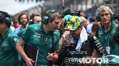 El ingeniero de carrera de Alonso revela lo que le dijo al llegar a Aston Martin: "Esto es lo que me gusta y lo que me ayuda a ser rápido" - SoyMotor.com