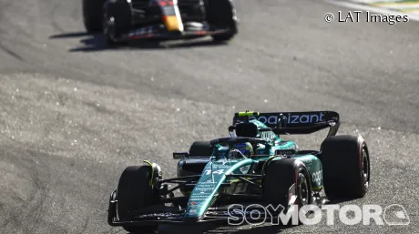Alonso demuestra que se puede ganar una batalla sin echar de la pista al rival - SoyMotor.com