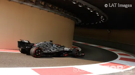 Daniel Ricciardo en el GP de Abu Dabi F1 2023 - SoyMotor.com