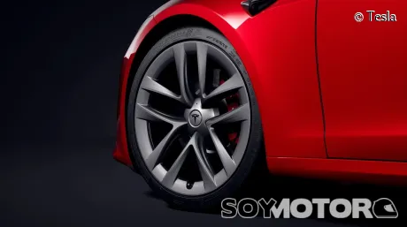 Tesla y Reuters se enfrentan por los problemas de fiabilidad de los coches americanos - SoyMotor.com