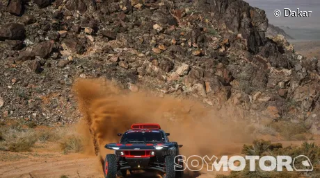 Carlos Sainz en el Dakar 2024