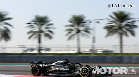 Mercedes en los test post temporada de Abu Dabi