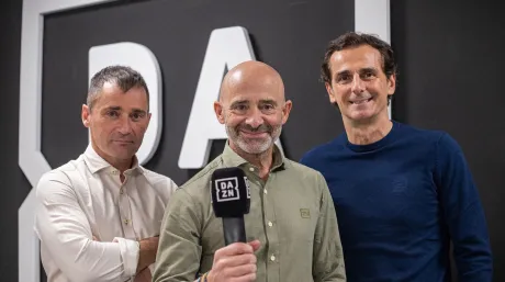 Toni Cuquerella, Antonio Lobato y Pedro de la Rosa seguirán como comentaristas en DAZN