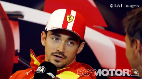 Charles Leclerc en la rueda de prensa del GP de Mónaco