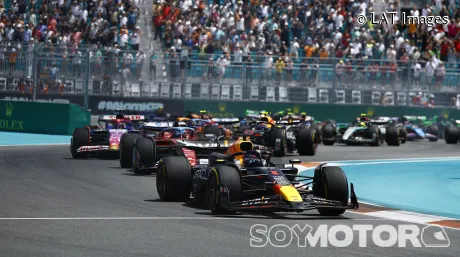 Verstappen domina un Sprint que Magnussen convirtió en surrealista - SoyMotor.com