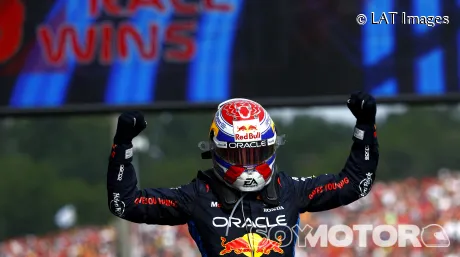 Max Verstappen celebra su triunfo en el GP de Emilia Romaña