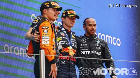 Max Verstappen, Lando Norris y Lewis Hamilton en el podio del GP de España