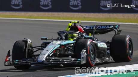 La mala racha de Hamilton se tenía que cortar en Silverstone - SoyMotor.com