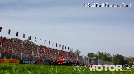 Max Verstappen en Monza