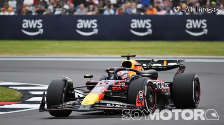 Max Verstappen en Silverstone