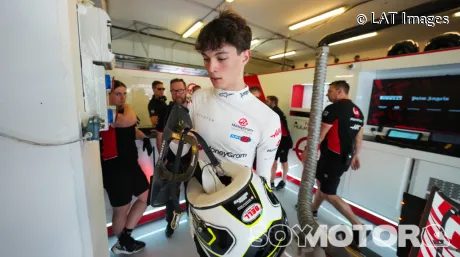 Oliver Bearman con Haas en Hungaroring