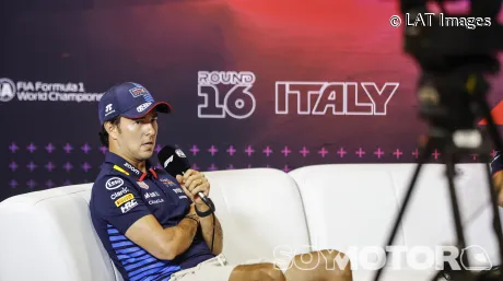 Sergio Pérez en la rueda de prensa oficial previa al GP de Italia