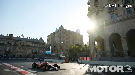 Leclerc bate a Pérez por seis milésimas y lidera los Libres 2 de Bakú; Sainz, cuarto - SoyMotor.com