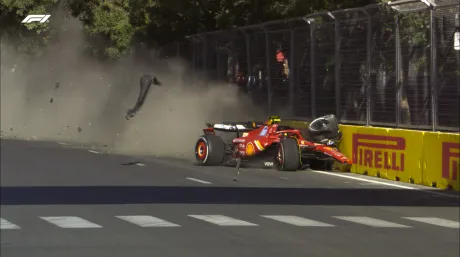 Accidente de Sergio Pérez y Carlos Sainz en Bakú