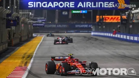 Carlos Sainz en Singapur