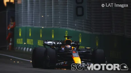 Max Verstappen durante la clasificación en Singapur