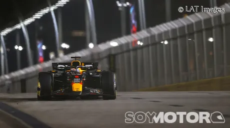 Marko: "El título sólo es posible si Verstappen gana dos carreras más" - SoyMotor.com