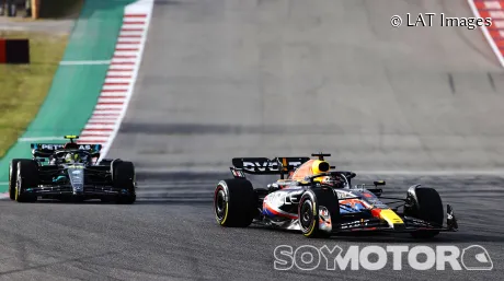 Max Verstappen y Lewis Hamilton en Austin