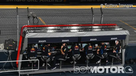 El muro de Red Bull en Singapur